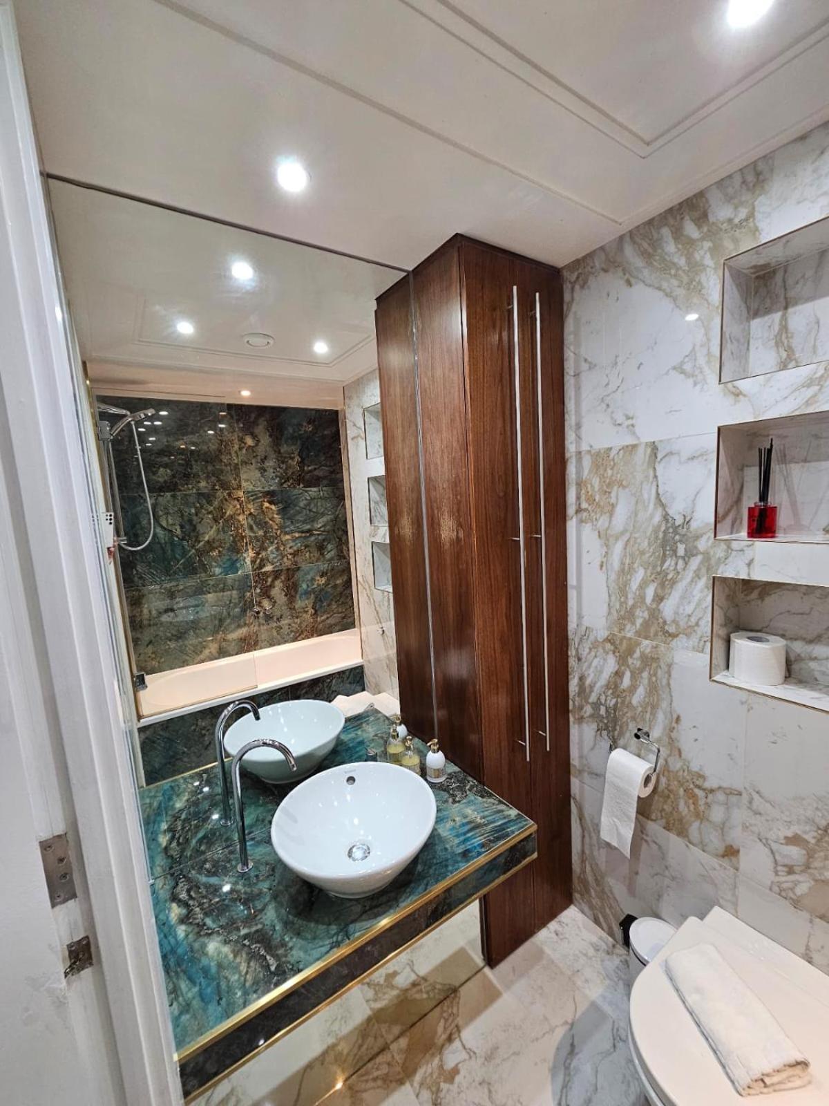 Luxury Apartment In Canary Wharf London Exterior photo