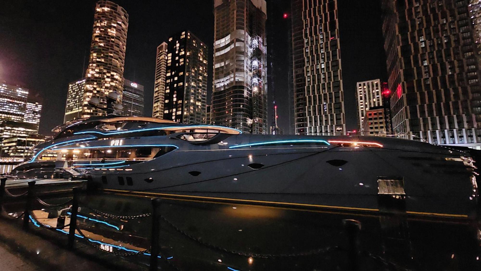 Luxury Apartment In Canary Wharf London Exterior photo